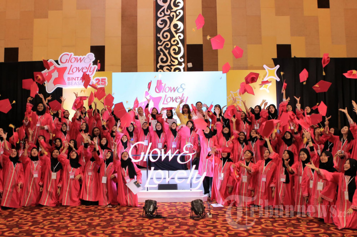Glow Lovely Bintang Beasiswa 2025 Foto 1 2029404 - TribunNews com Glow Lovely Bintang Beasiswa 2025 Foto 1 2029404 - TribunNews com